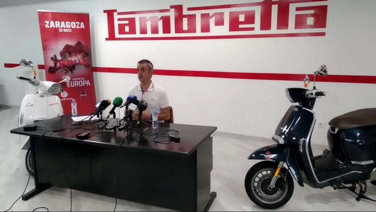 La rueda de prensa ha tenido lugar en la sede de Lambretta, patrocinador del club. Foto: Basket Zaragoza