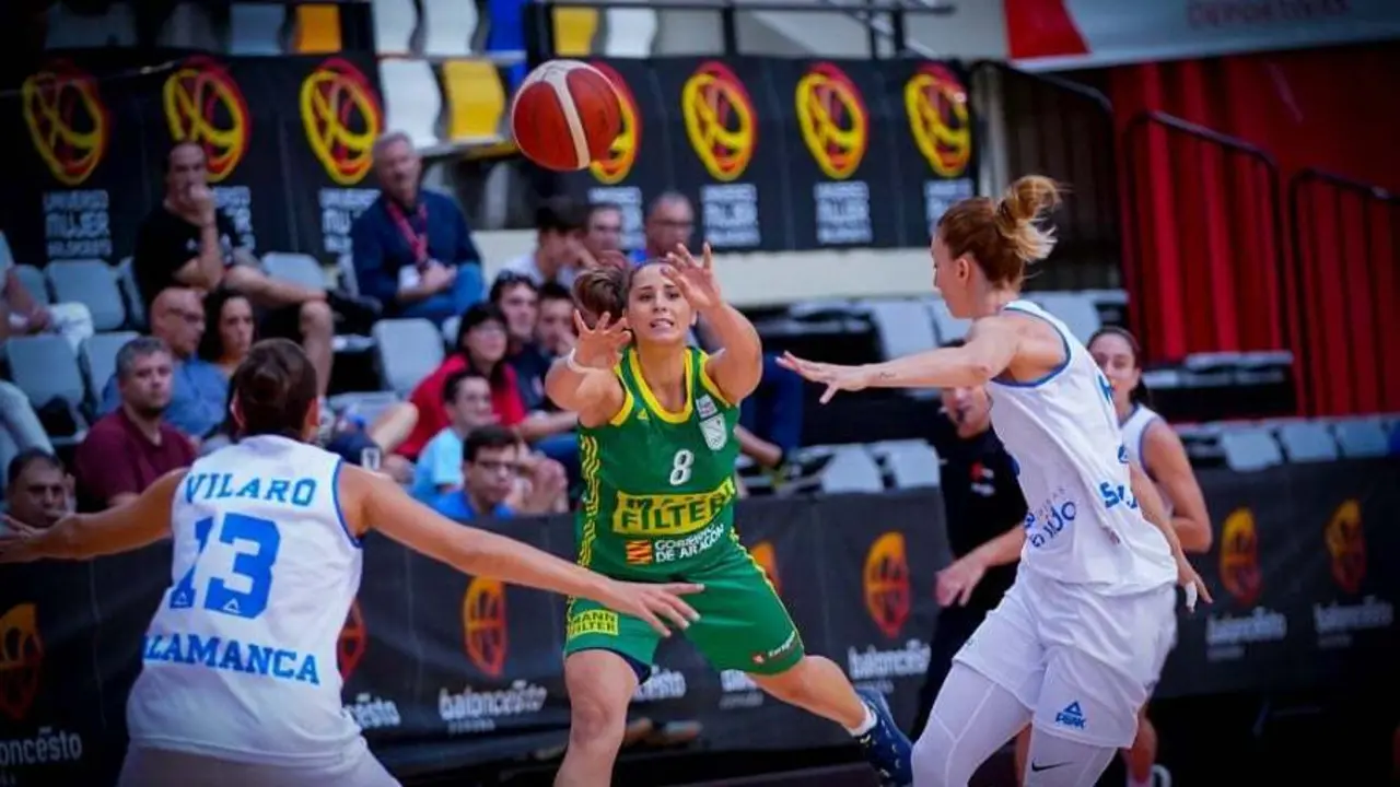 Irene Lahuerta, en el partido ante Perfumer&iacute;as Avenida. Foto: Alberto Nevado/FEB