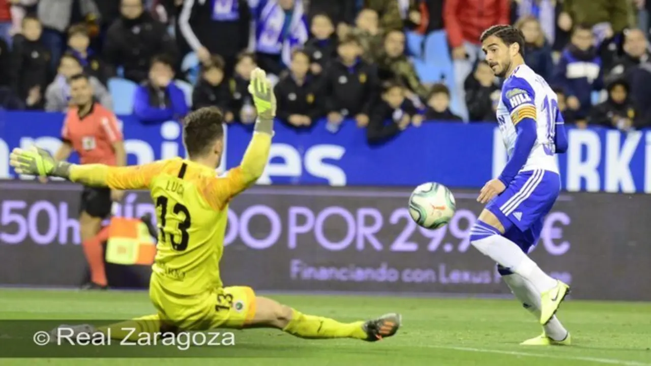 Ros marca el 2 a 0. Foto: Real Zaragoza