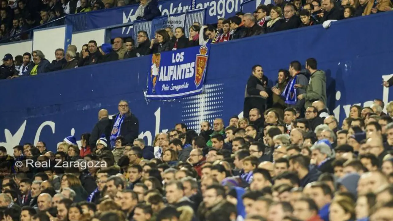 La afici&oacute;n zaragocista en La Romareda. Foto: Real Zaragoza