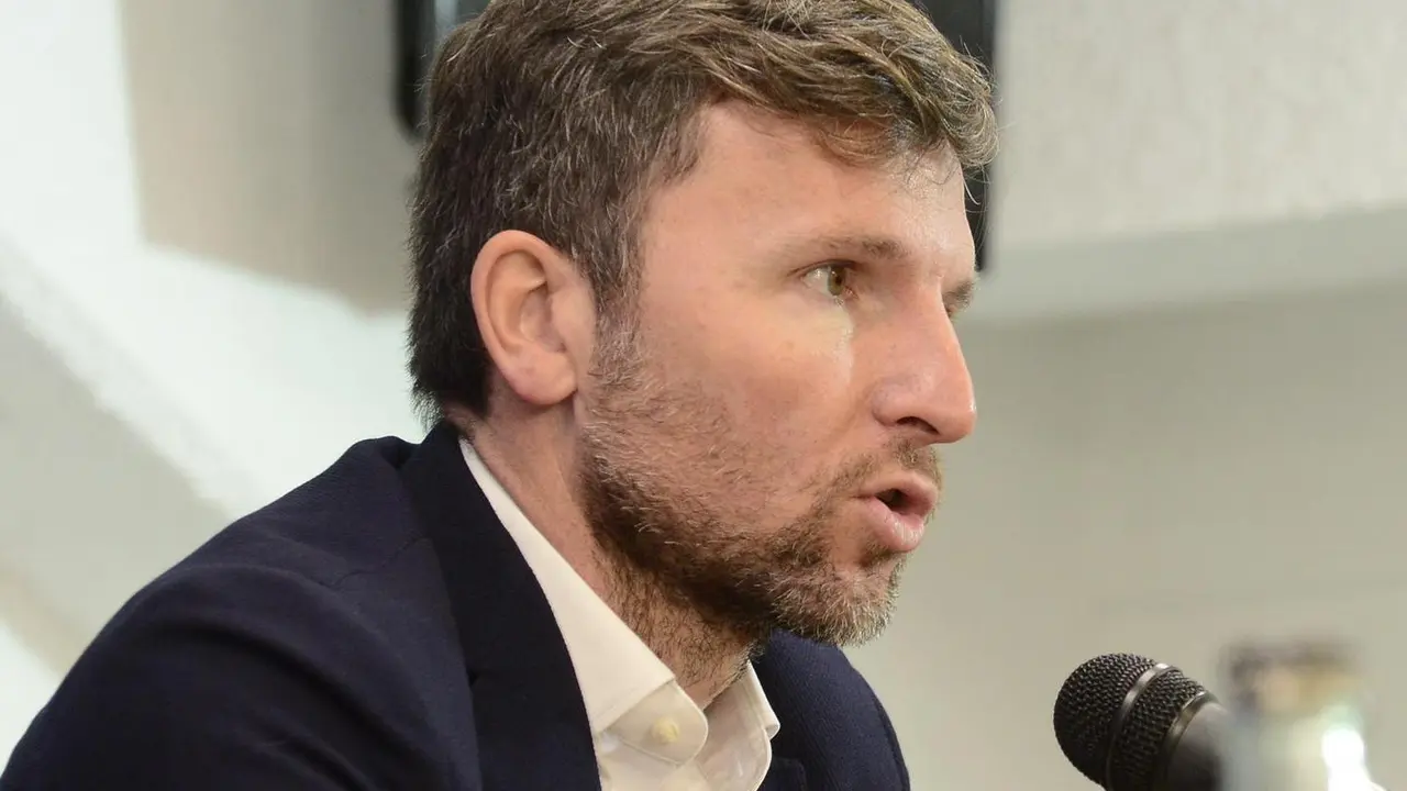 Lalo Arantegui en rueda de prensa. Foto: Real Zaragoza