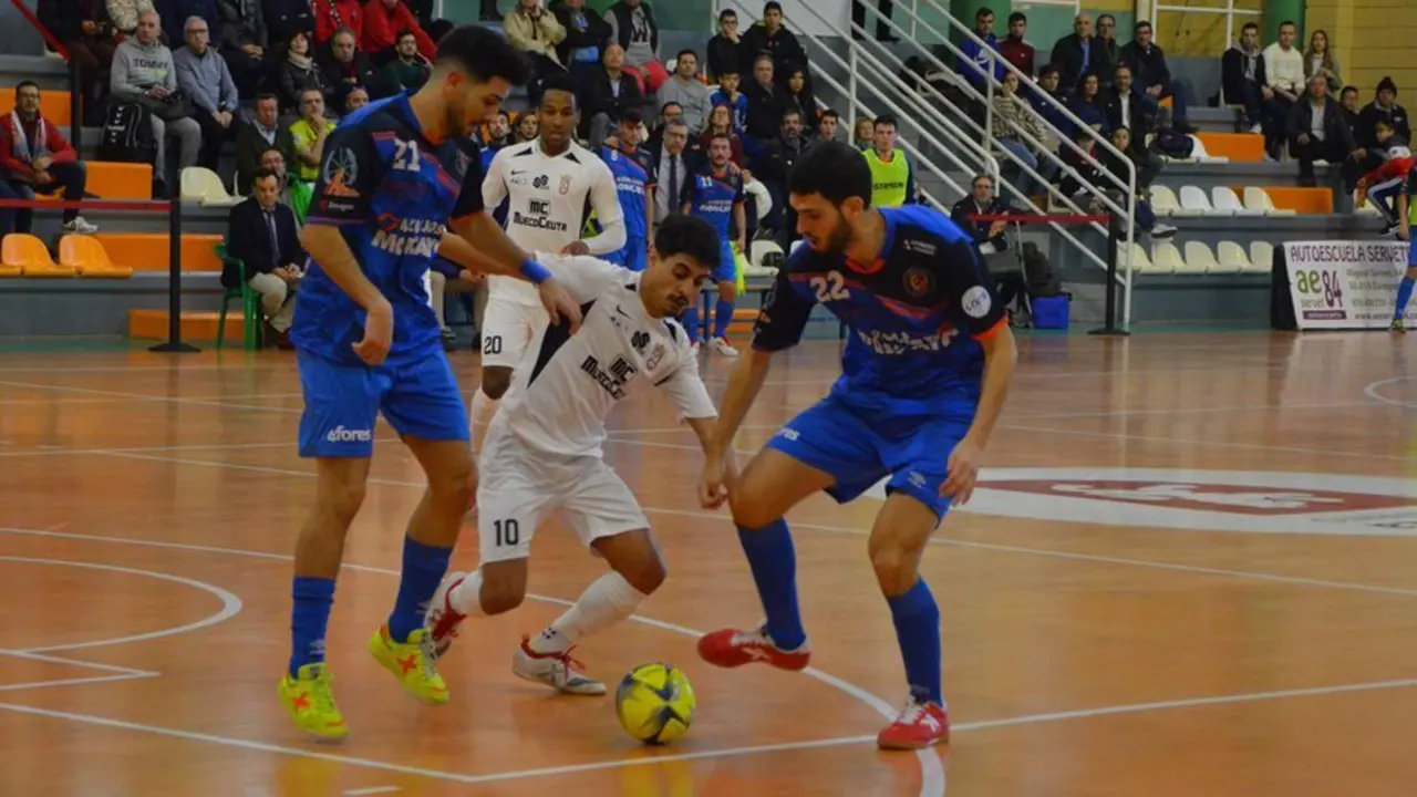 Pablo Trasobares ha redebutado con el Colo Colo con un gol. Foto: Pedro Luis Serrano