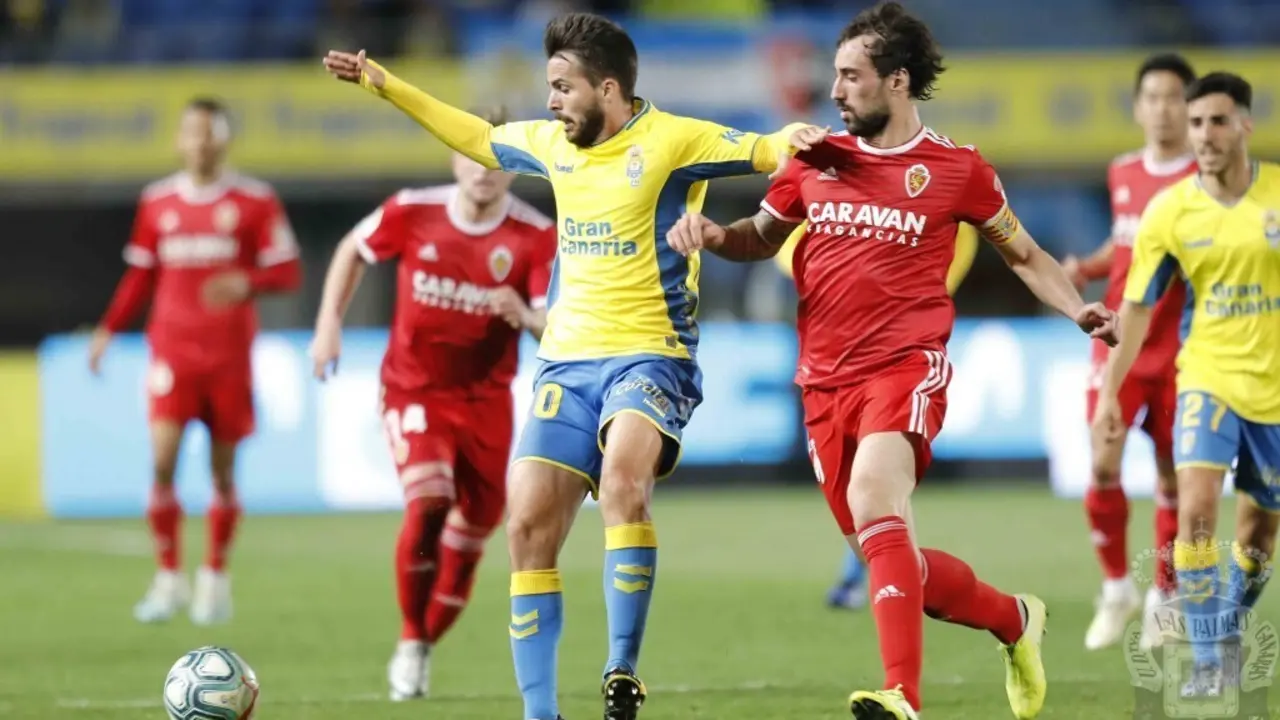 Eguaras ante Las Palmas | Foto: UD Las Palmas
