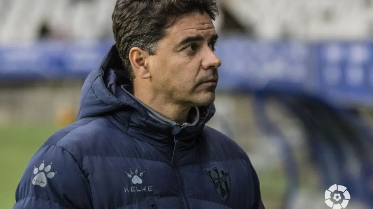 M&iacute;chel, durante el Real Oviedo - Huesca | Foto: LaLiga
