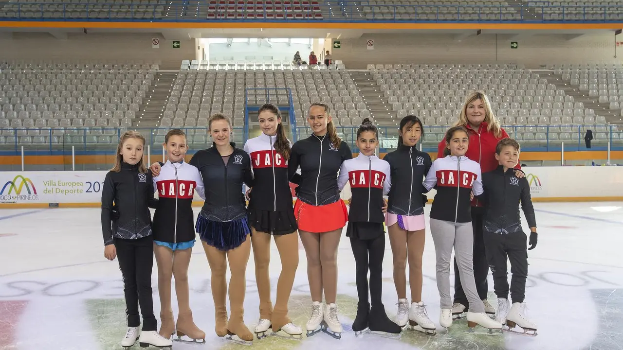 Las patinadores del club jacetano. | Foto: CH Jaca