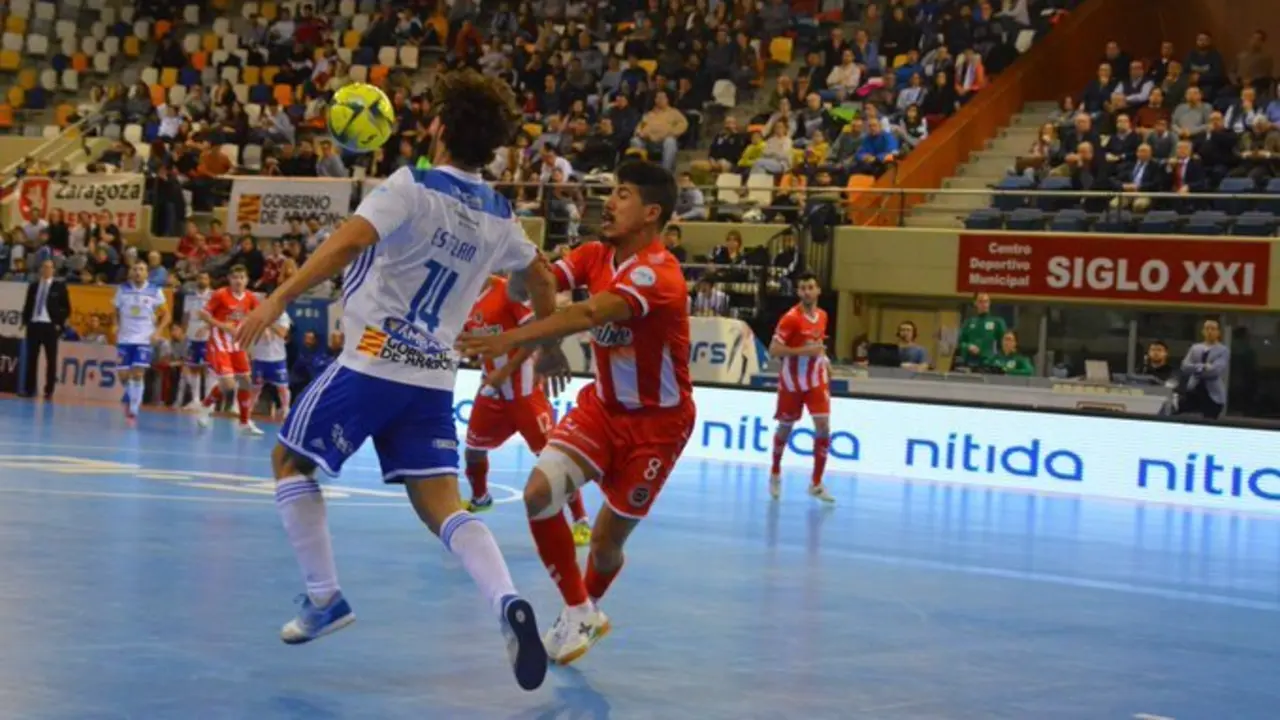 Esteban Cejudo, en el partido ante Cartagena. Foto: Pedro Luis Serrano