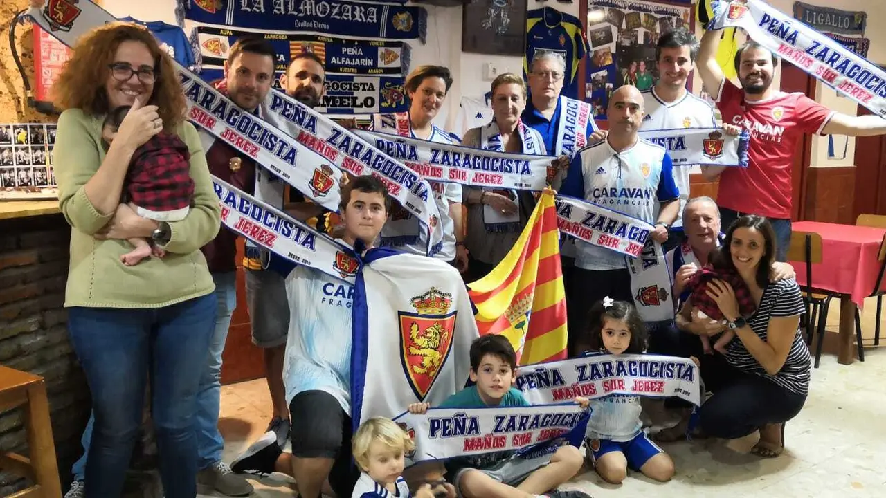 Pe&ntilde;a zaragocista Ma&ntilde;os Sur Jerez. Foto: Luismi S&aacute;nchez