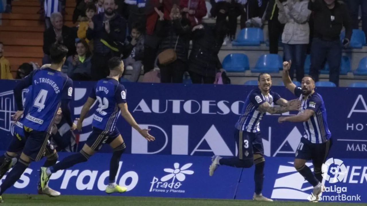 Ivi celebra su gol y se reivindica como jugador en el Ponferradina Huesca. Foto: LaLiga