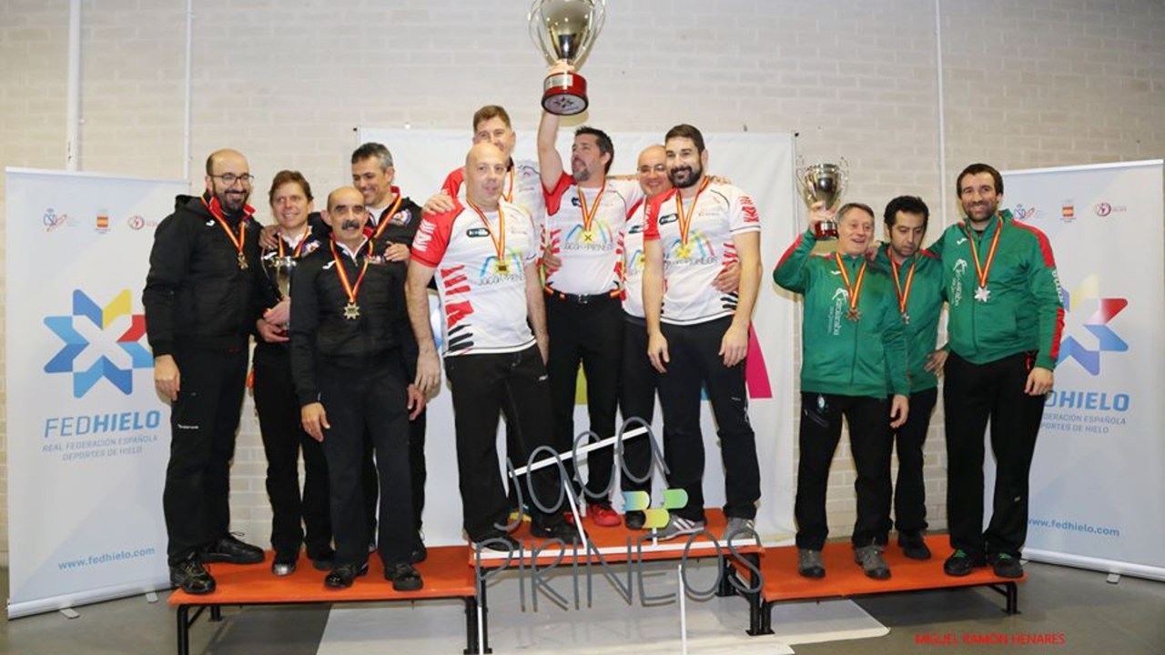 Podio del Campeonato de Espa&ntilde;a de Curling. | Foto: CH Jaca