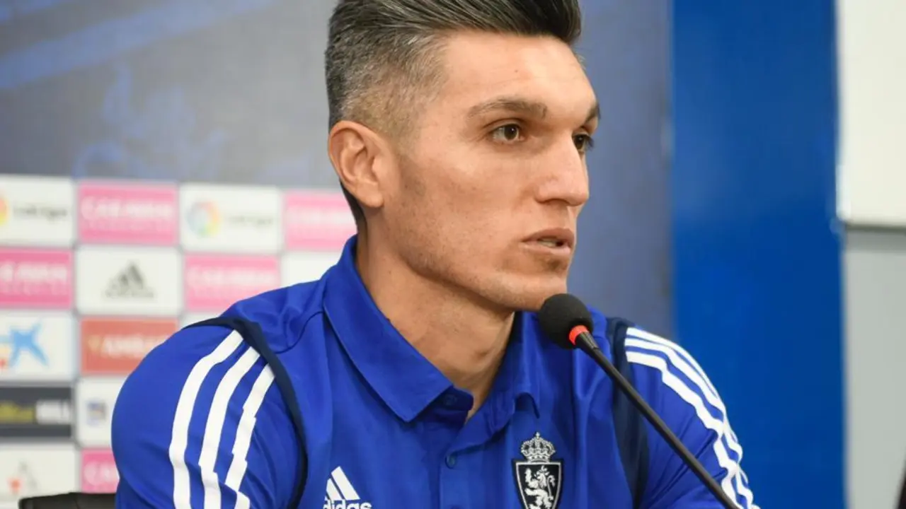 Daniel Torres en sala de prensa | Foto: Real Zaragoza