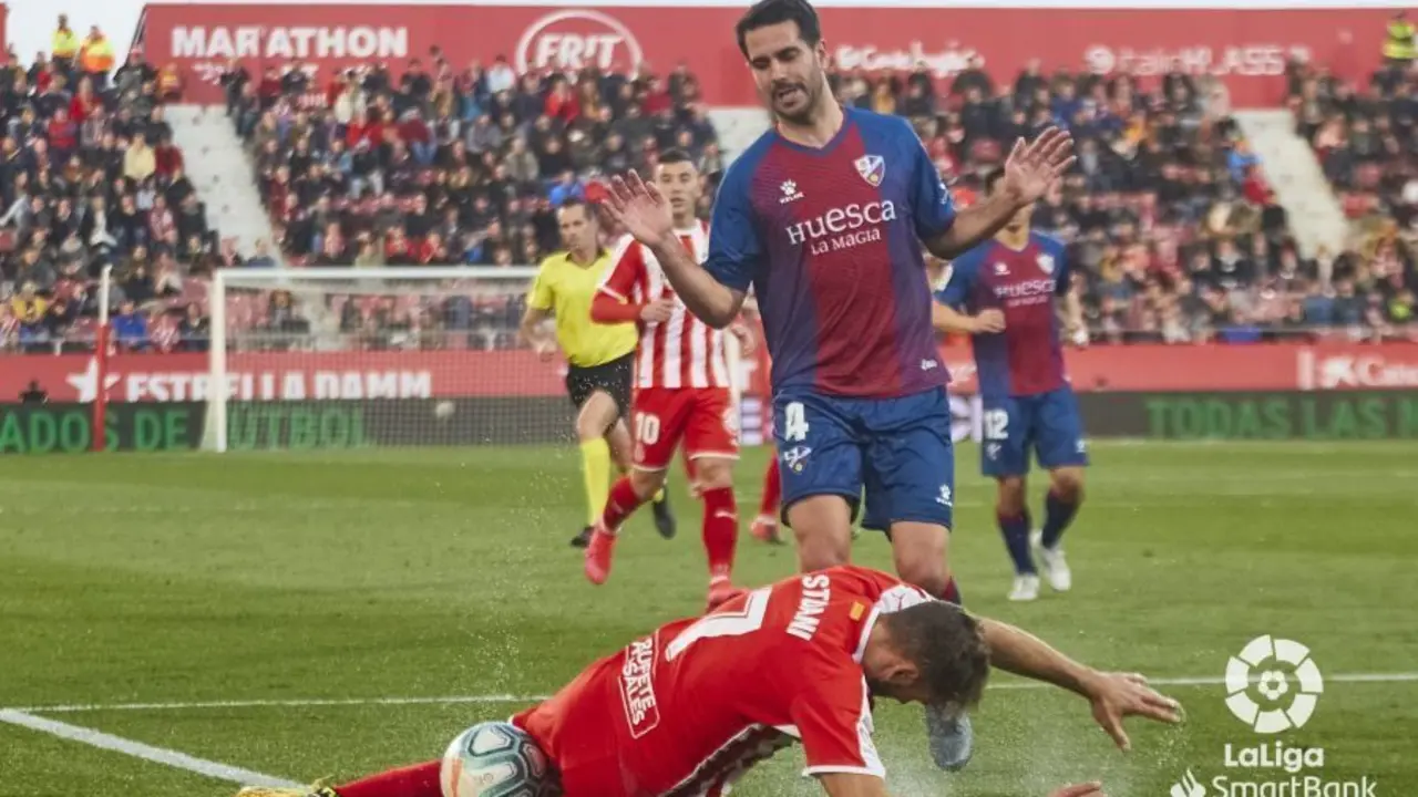 Pablo Insua frente al Girona. | Foto: LaLiga