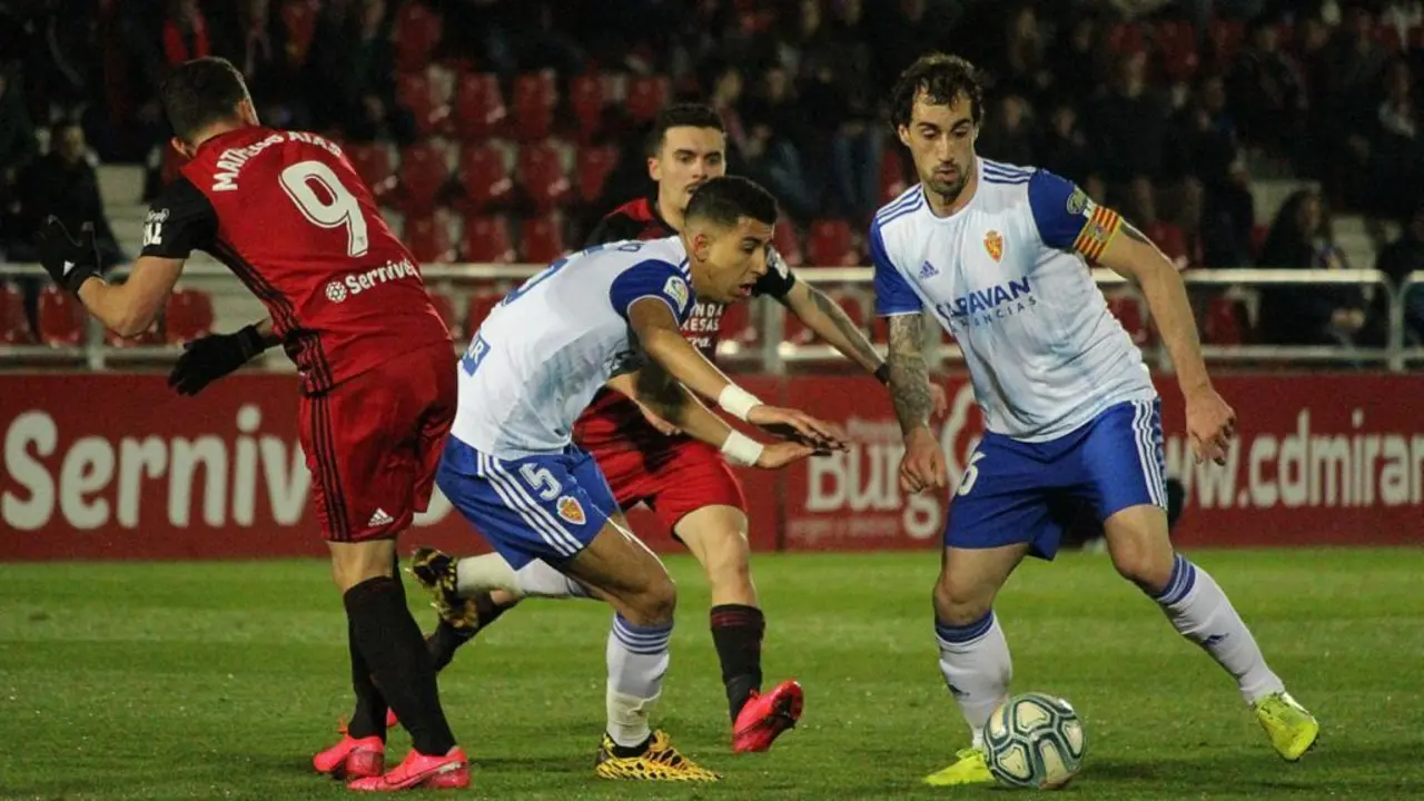 Real Zaragoza y Mirand&eacute;s firmaron tablas la temporada pasada en Anduva Foto: Real Zaragoza