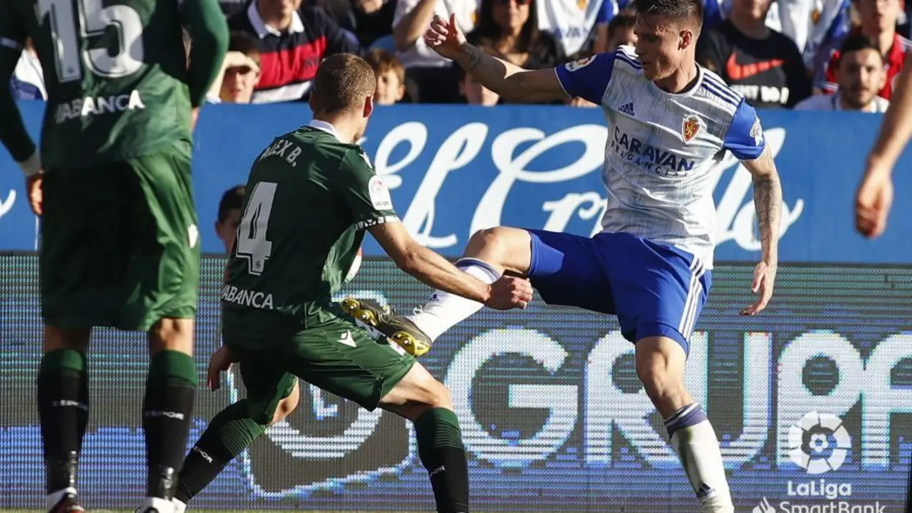 Vigaray ante el Depor. Foto: La Liga