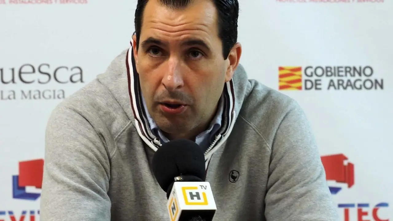 Guillermo Arenas, anoche en rueda de prensa. Foto: C. Pascual