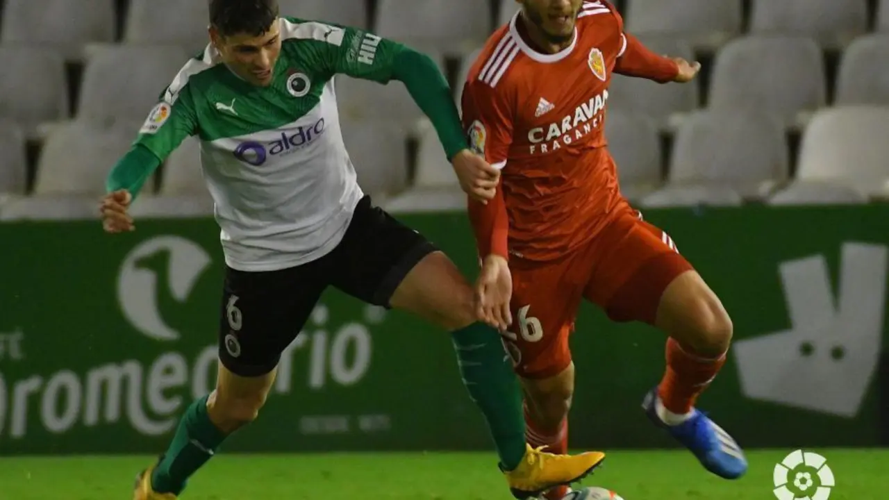 Real Zaragoza y Racing empataron a dos en un encuentro de mucho ritmo | 1x1. Foto: Real Zaragoza 