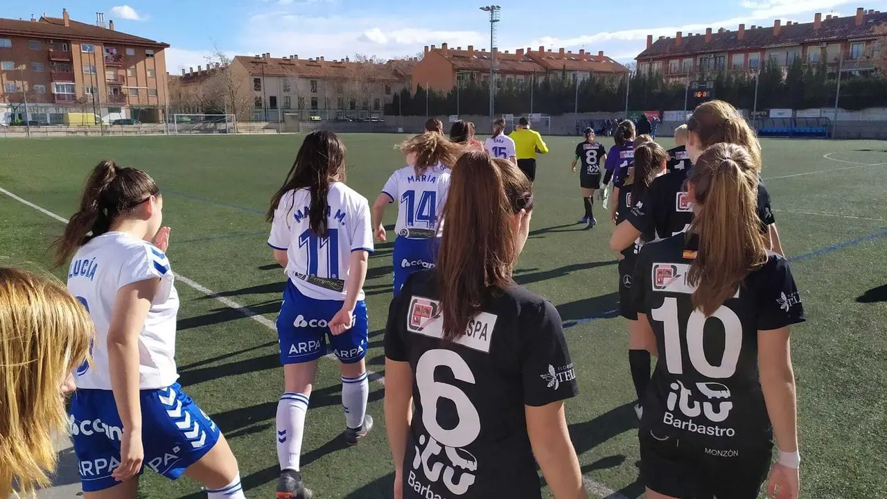 El Zaragoza CFF en Vitoria. Foto: Zaragoza CFF