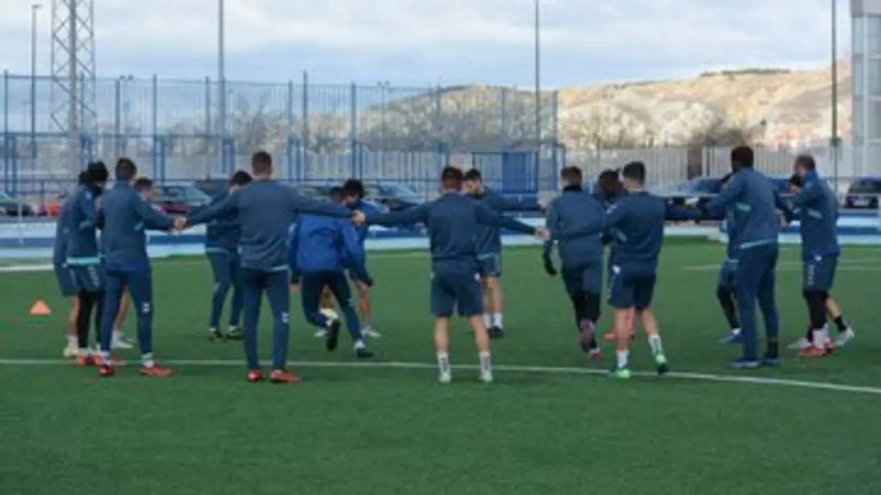 El Ebro en un entrenamiento de esta semana. Foto: CD Ebro