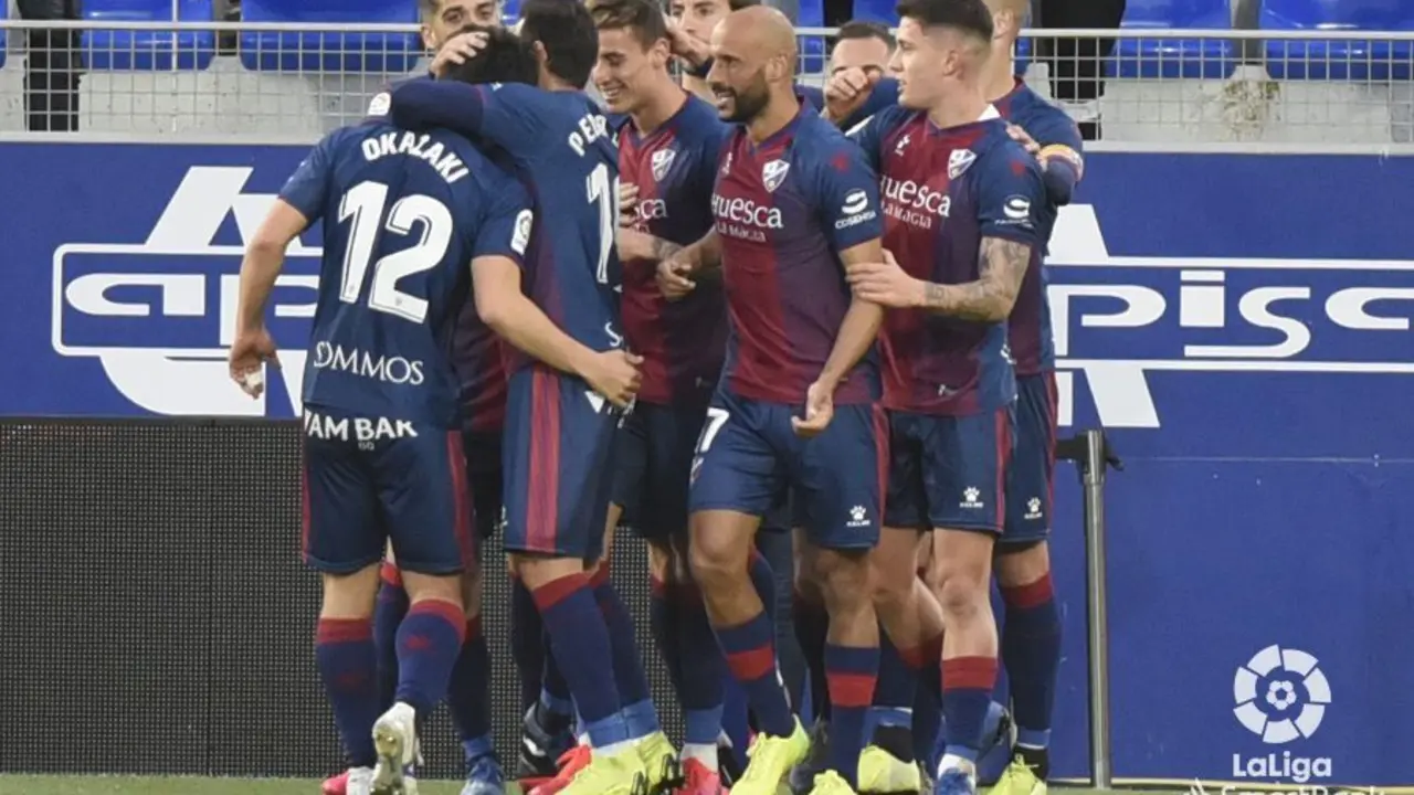 Cristo, a la derecha de la imagen, en la celebraci&oacute;n del gol de Okazaki al Fuenlabrada. Foto: LaLiga
