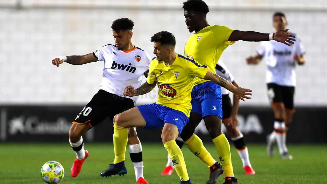 Ejea y Valencia empata a uno. Foto: @Academia_VCF