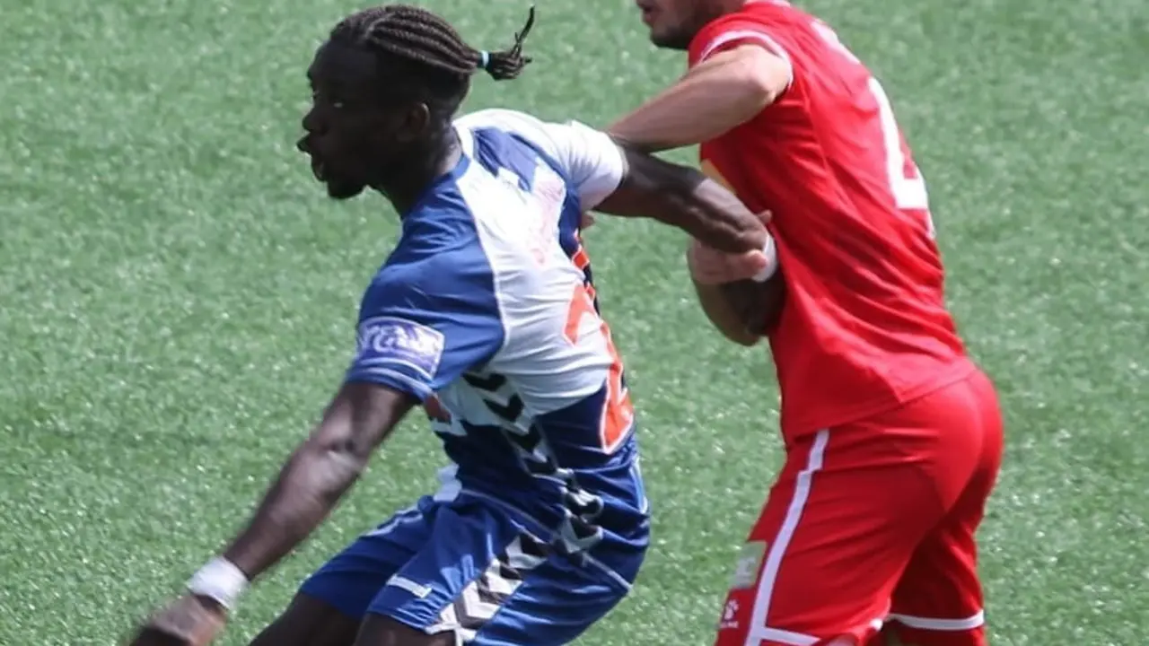 Ebro y H&eacute;rcules empatan a cero. Foto: @cfhercules