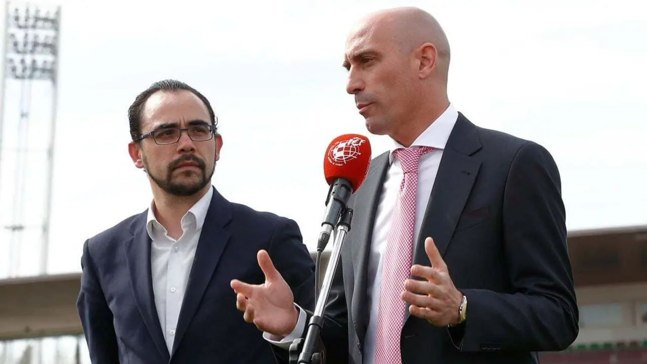 Rubiales en rueda de prensa | Foto: RFEF