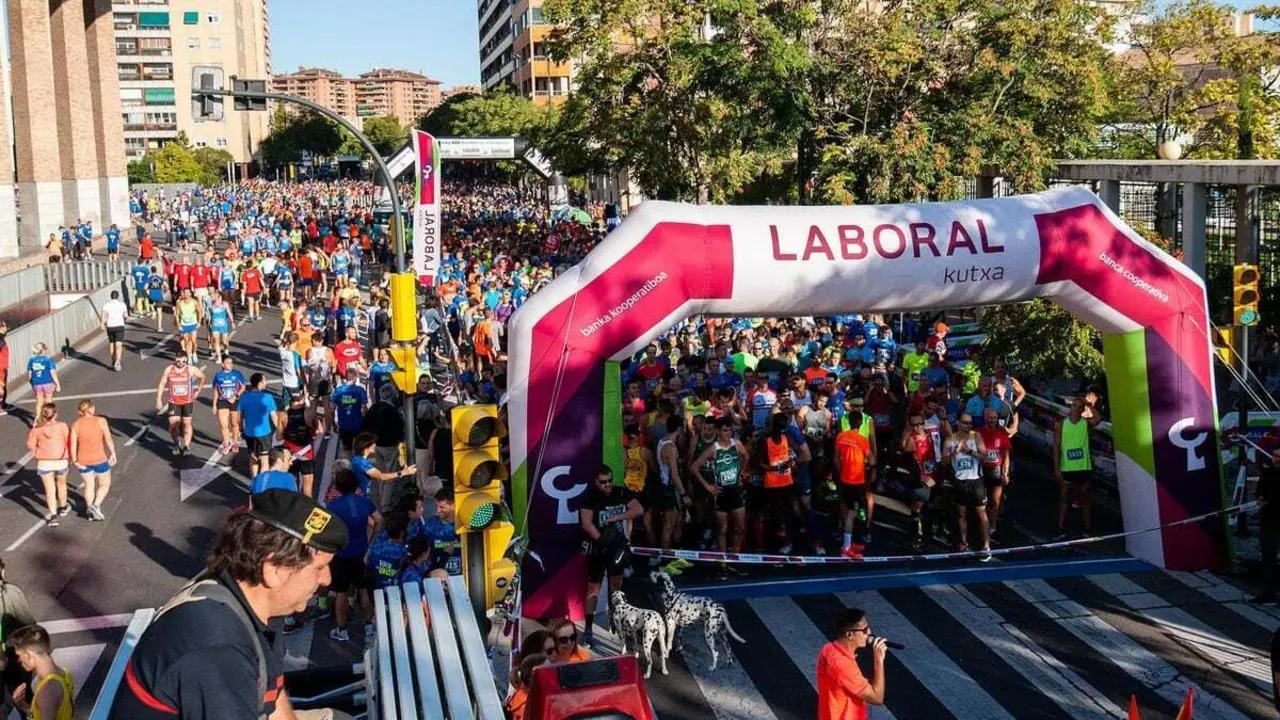 Salida 2019 del 10K Bomberos de Zaragoza. | Foto: 10K Bomberos
