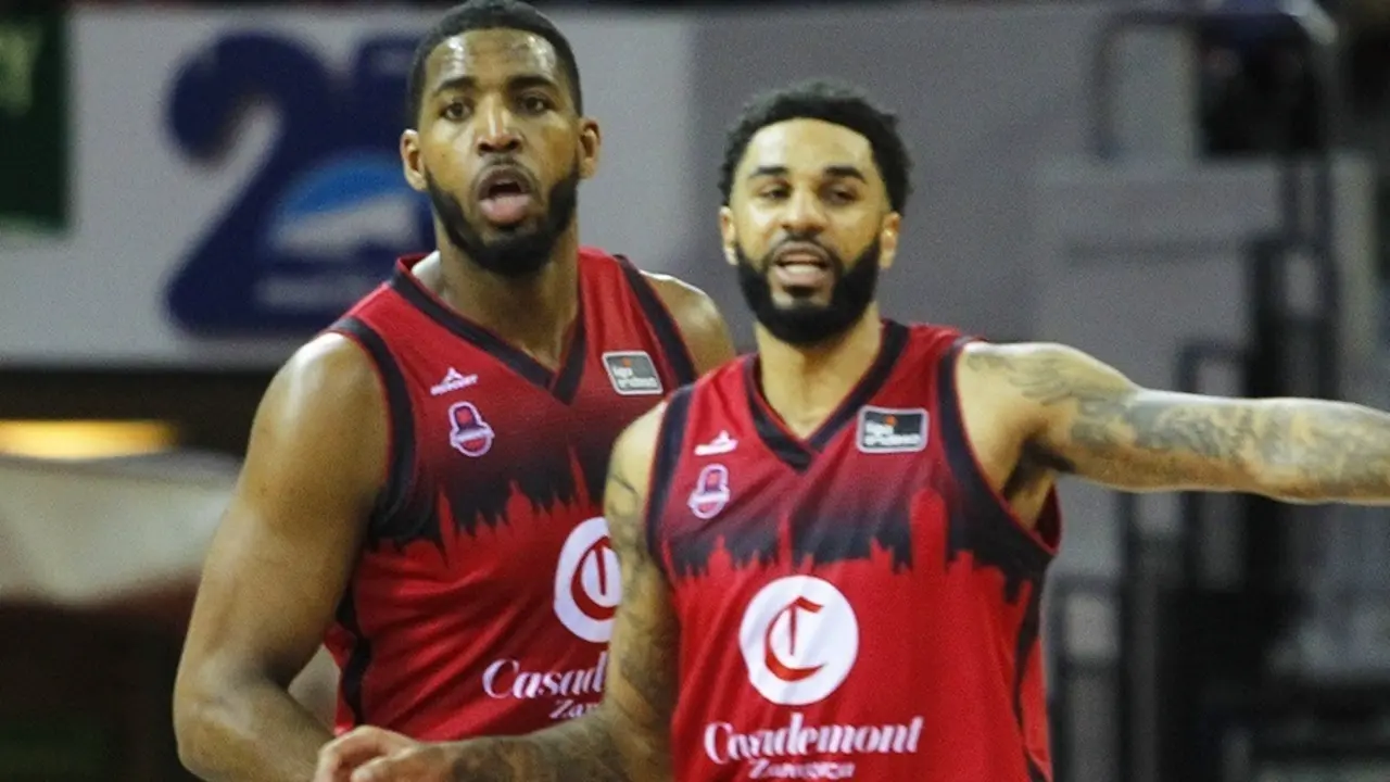 Seeley y Thompson, en la victoria ante Estudiantes. Foto: Basket Zaragoza