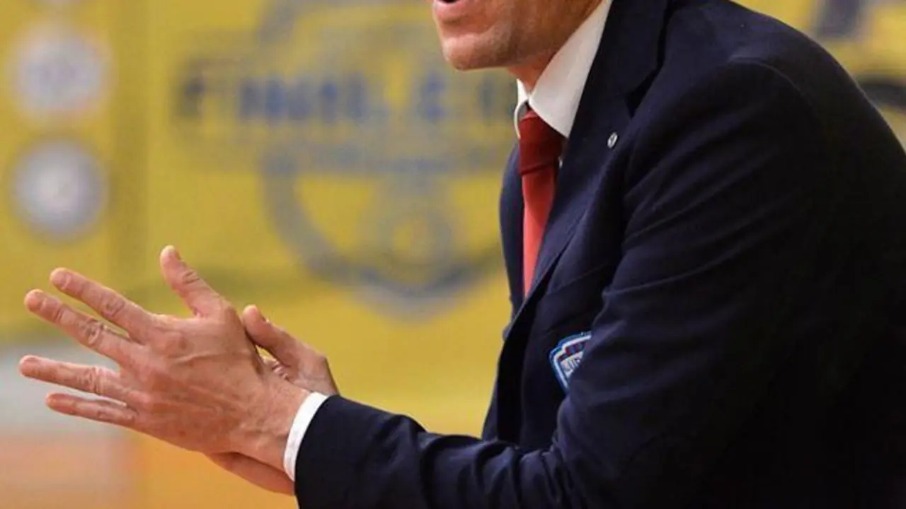 David Mar&iacute;n, en la imagen, es el nuevo entrenador del F&uacute;tbol Emotion Zaragoza. Foto: Cedida