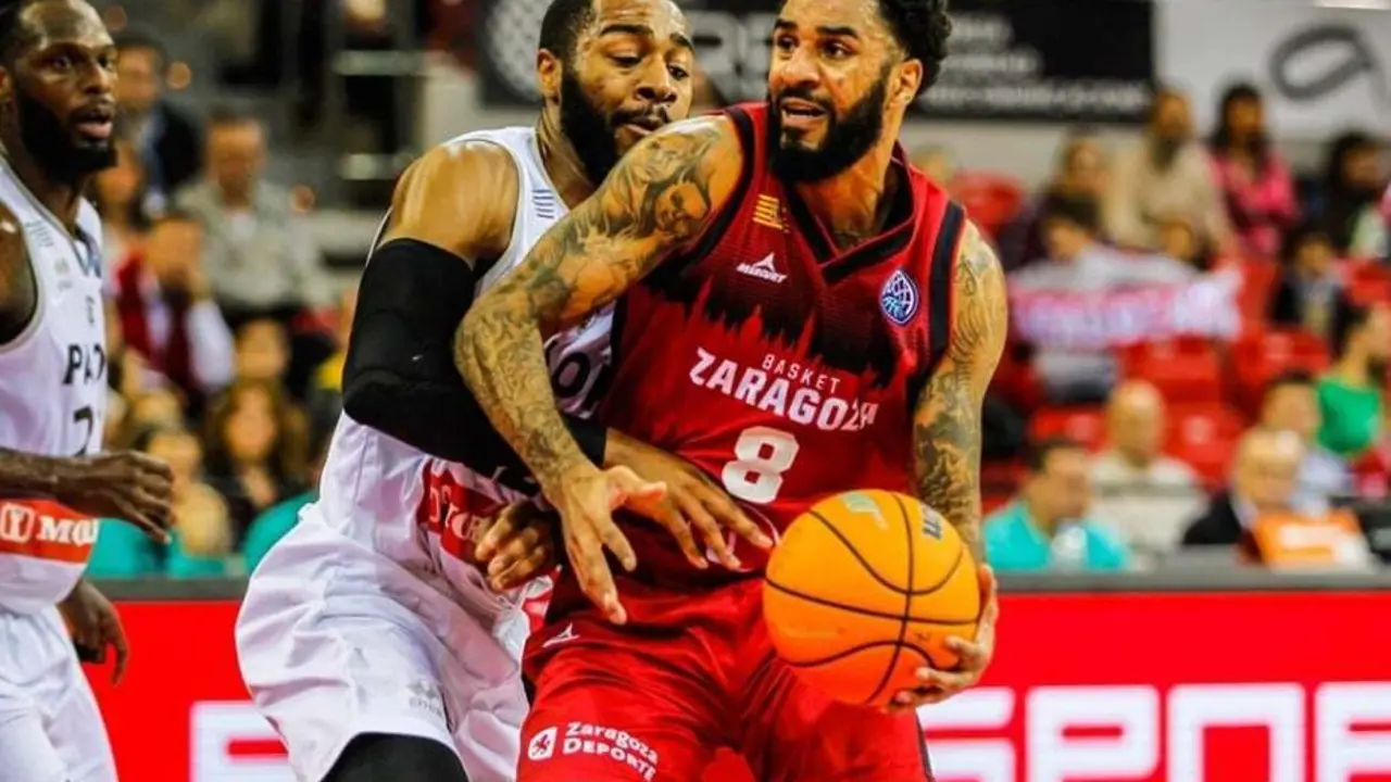 DJ Seeley, frente al PAOK. Foto: Esther Casas/FIBA