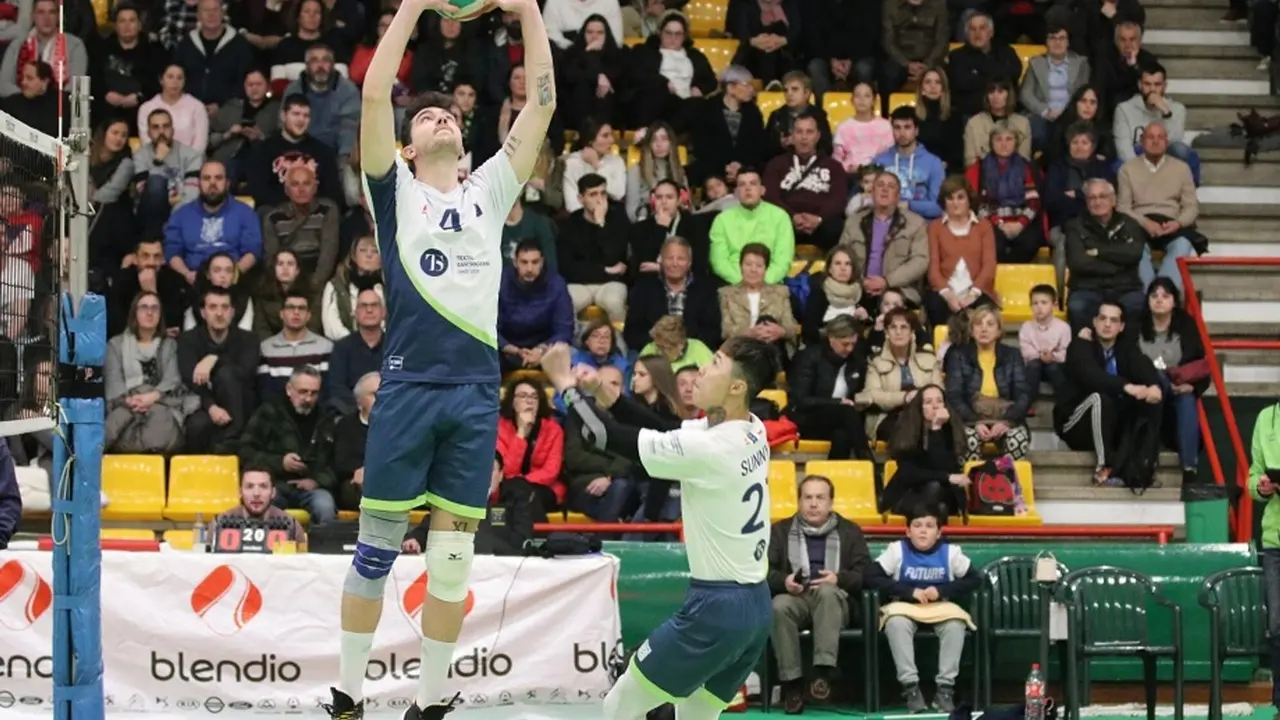 Jovanovic en el Textil Santanderina. | Foto: voleytextil