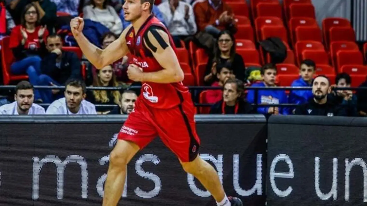 Jonathan Barreiro, en un partido de competici&oacute;n europea. Foto: Esther Casas/FIBA