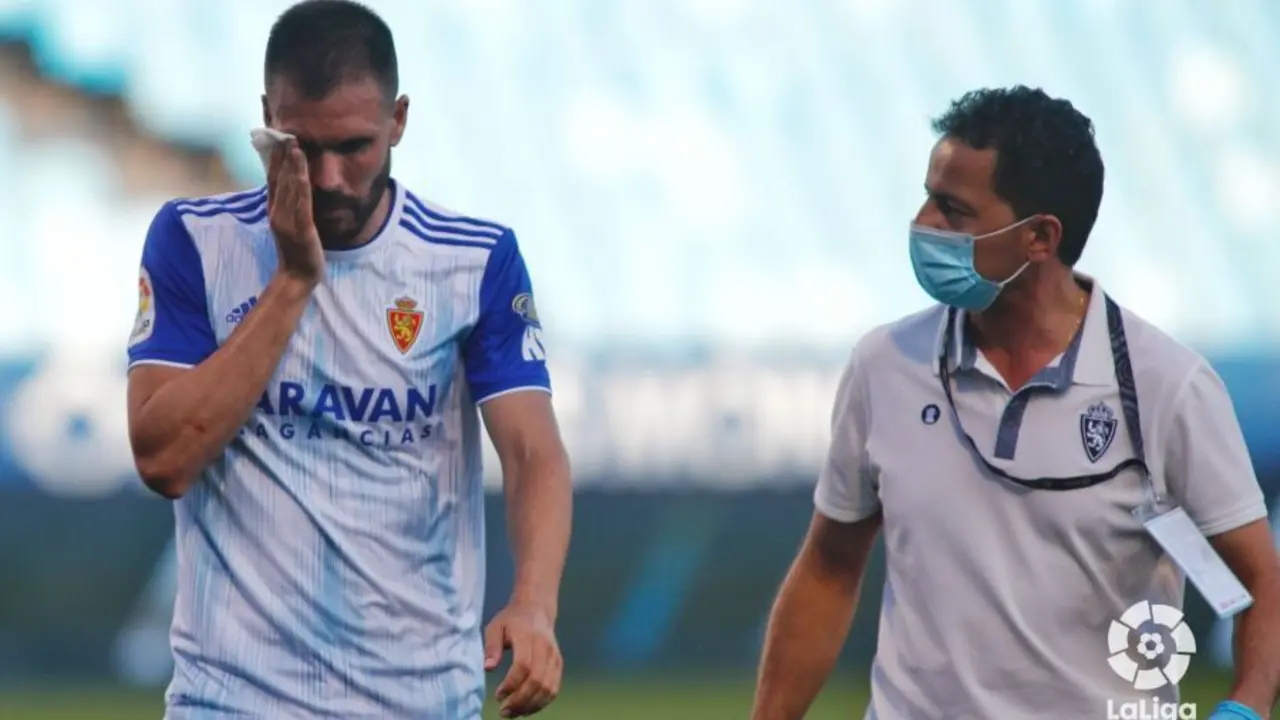Atienza se pierde el partido por lesi&oacute;n. Foto: LFP