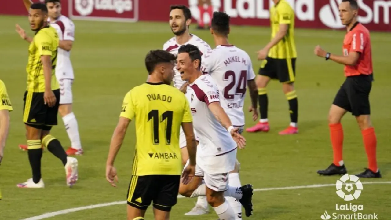 El Zaragoza llega a este partido tras perder en el Carlos Belmonte. Foto: LFP