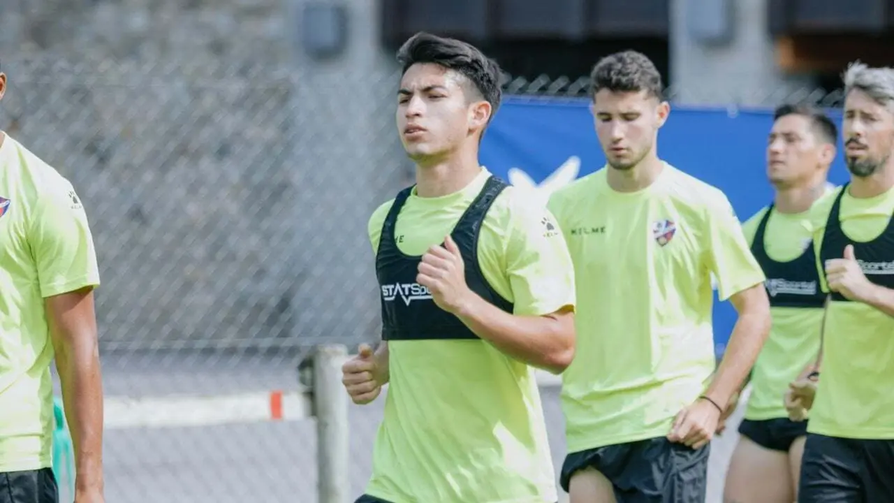 Jonathan Toro entrenando con el Huesca. | Foto: SD Huesca