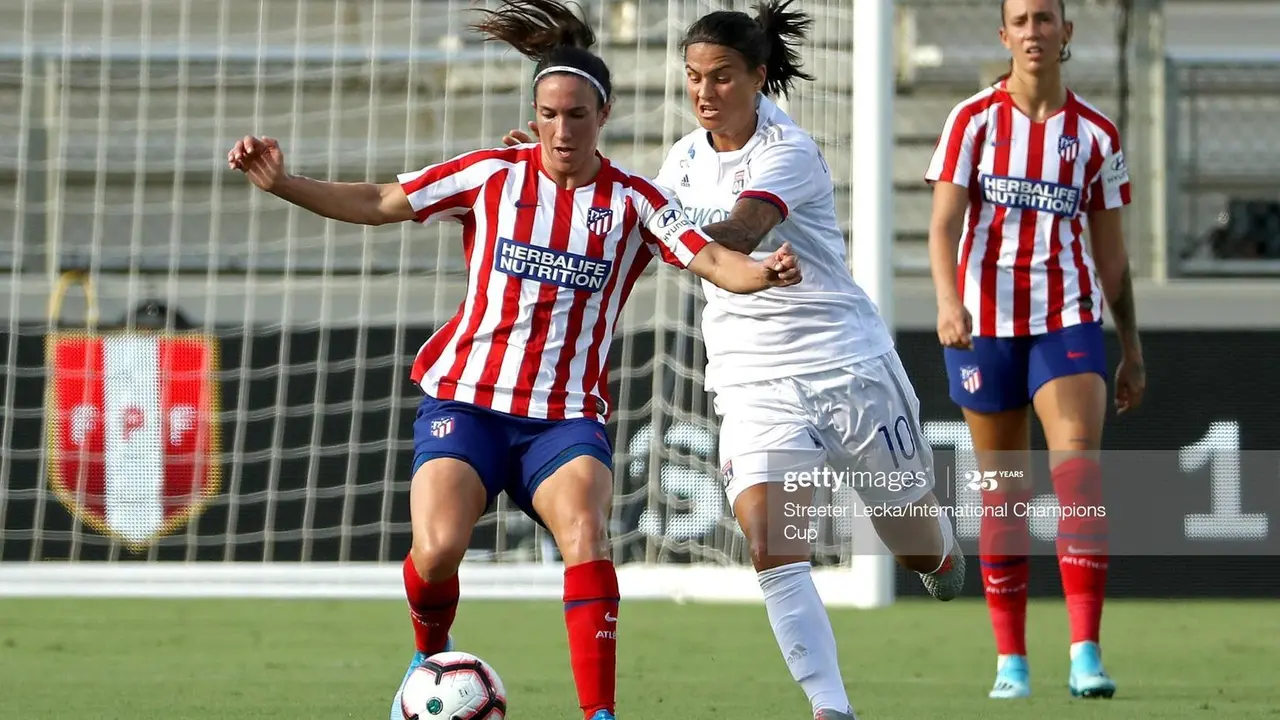 La turolense Silvia Meseguer en un partido con el Atl&eacute;tico de Madrid ante el Olympique Lyonnais de la Champions. Foto: Streeter Lecka/Getty Images