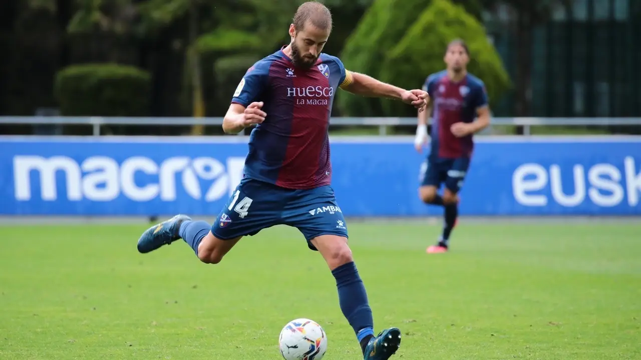 Pulido durante un partido de pretemporada con el Huesca I Foto: SD Huesca