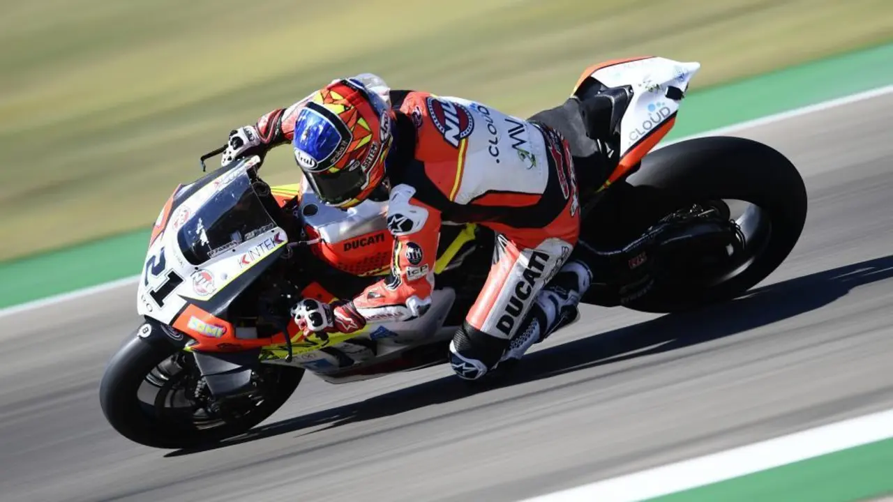 Rinaldi, en la imagen, ha marcado el mejor tiempo en los entrenamientos libres de MotorLand. Foto: Cedida