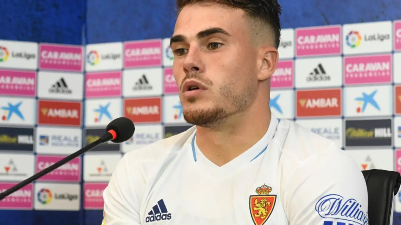 Pep Chavarr&iacute;a en la sala de prensa de La Romareda. Foto: Real Zaragoza