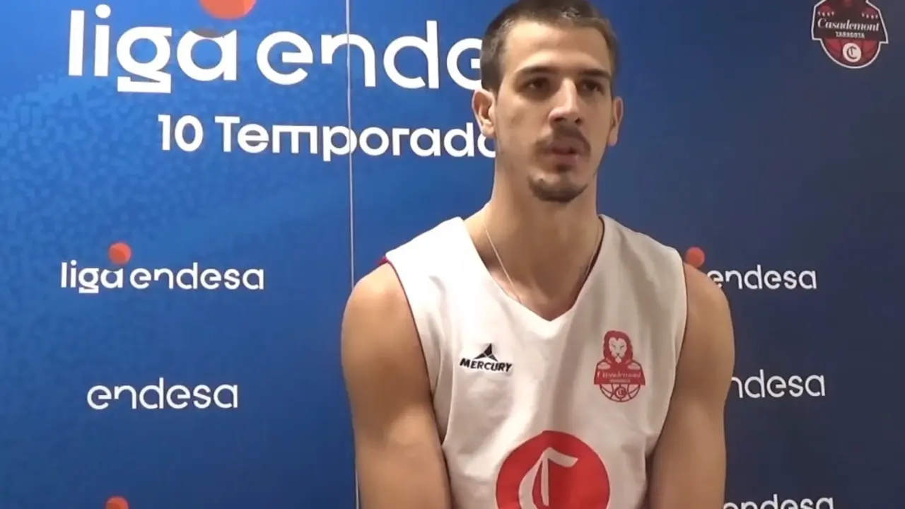 Fotograma del Casademont Zaragoza en el Media Day de Nico Brussino