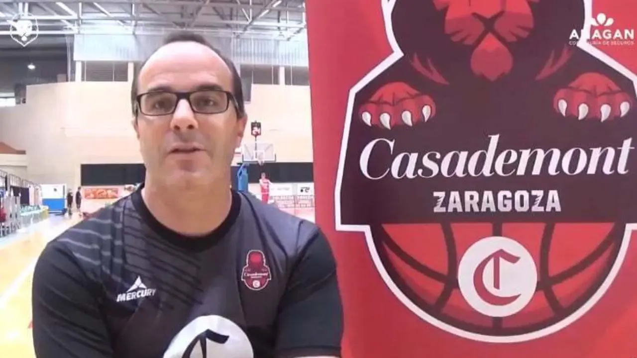 Diego Ocampo avisa de las "ventajas ofensivas" del Tenerife. Fotograma del Casademont Zaragoza