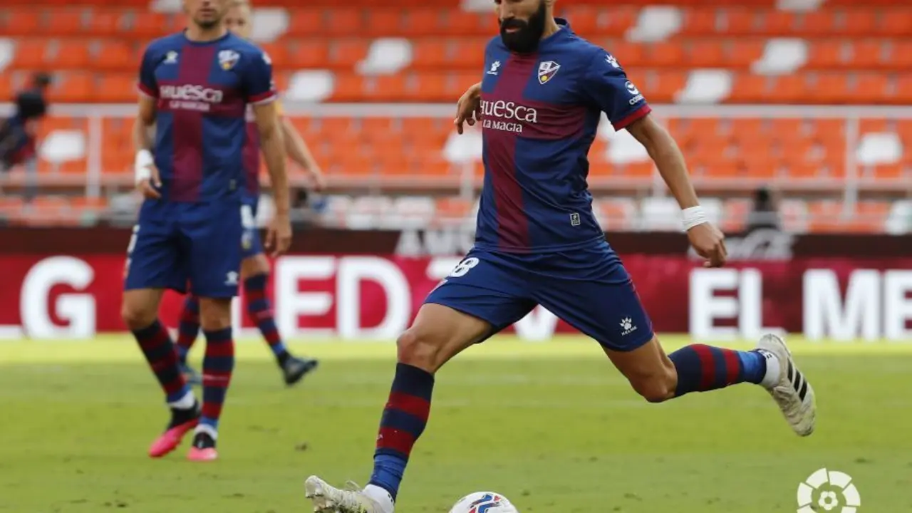 Siovas fue uno de los m&aacute;s destacados del Valencia - Huesca. | Foto: LaLiga