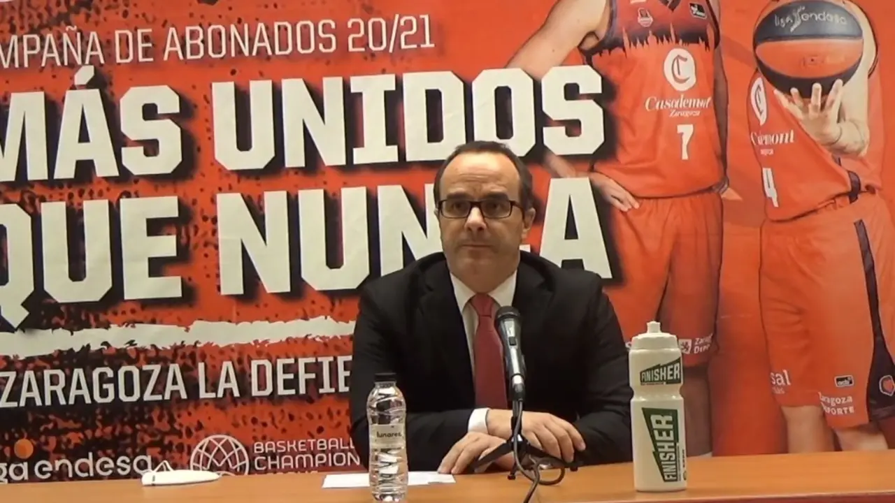 Diego Ocampo, en sala de prensa. Fotograma del Casademont Zaragoza