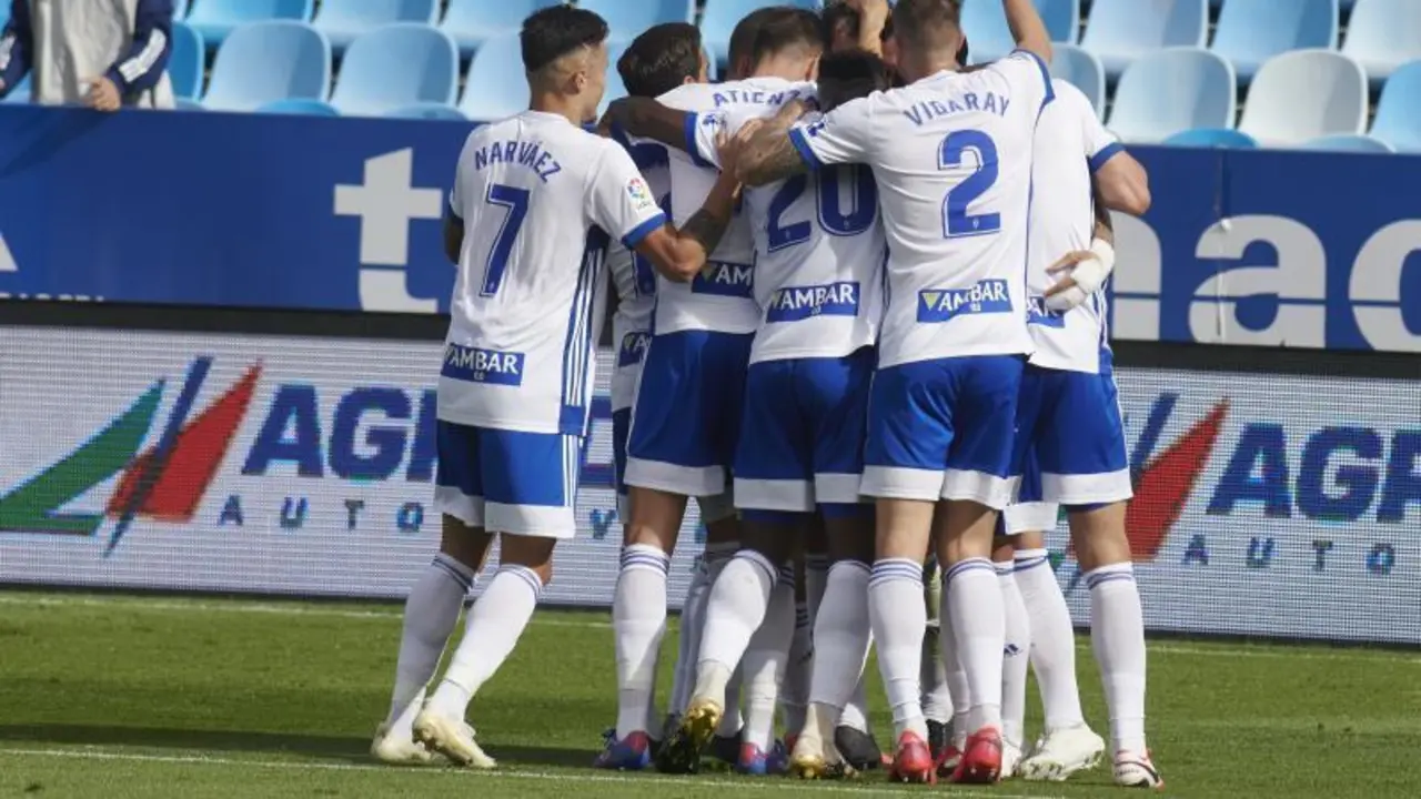 El Real Zaragoza celebra uno de sus goles ante Las Palmas. Foto: Real Zaragoza