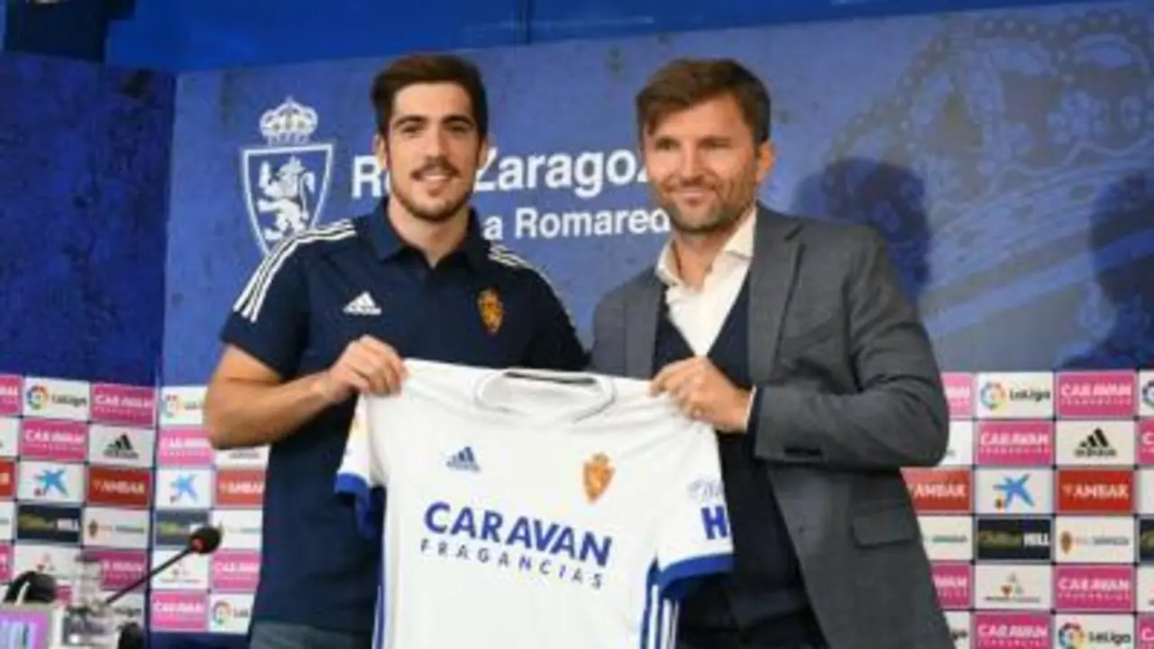 Gaizka Larrazabal, junto a Lalo Arantegui. Foto: Real Zaragoza