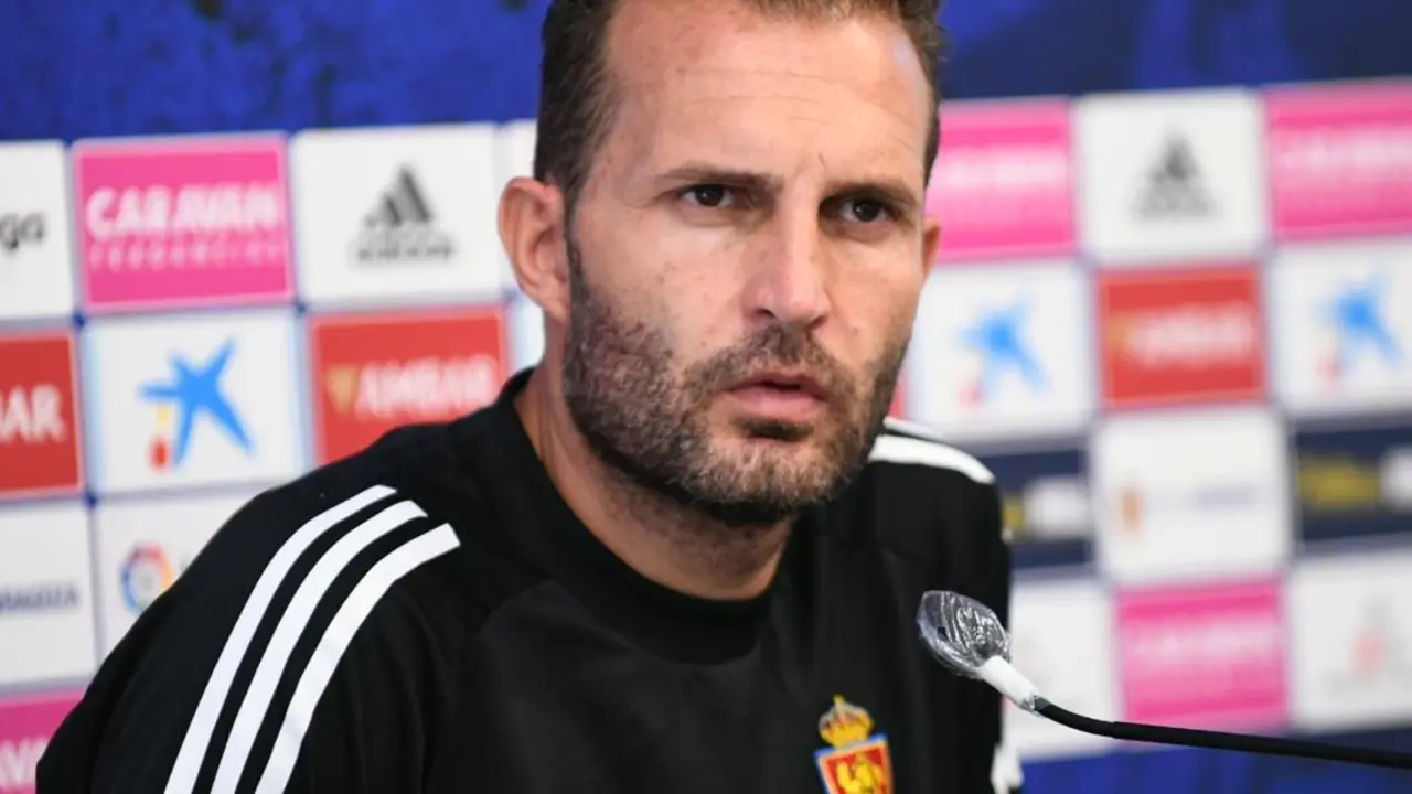 Rub&eacute;n Baraja en la ruede de prensa previa al partido entre el Real Zaragoza y el Albacete BP. Foto: Tino Gil / Real Zaragoza