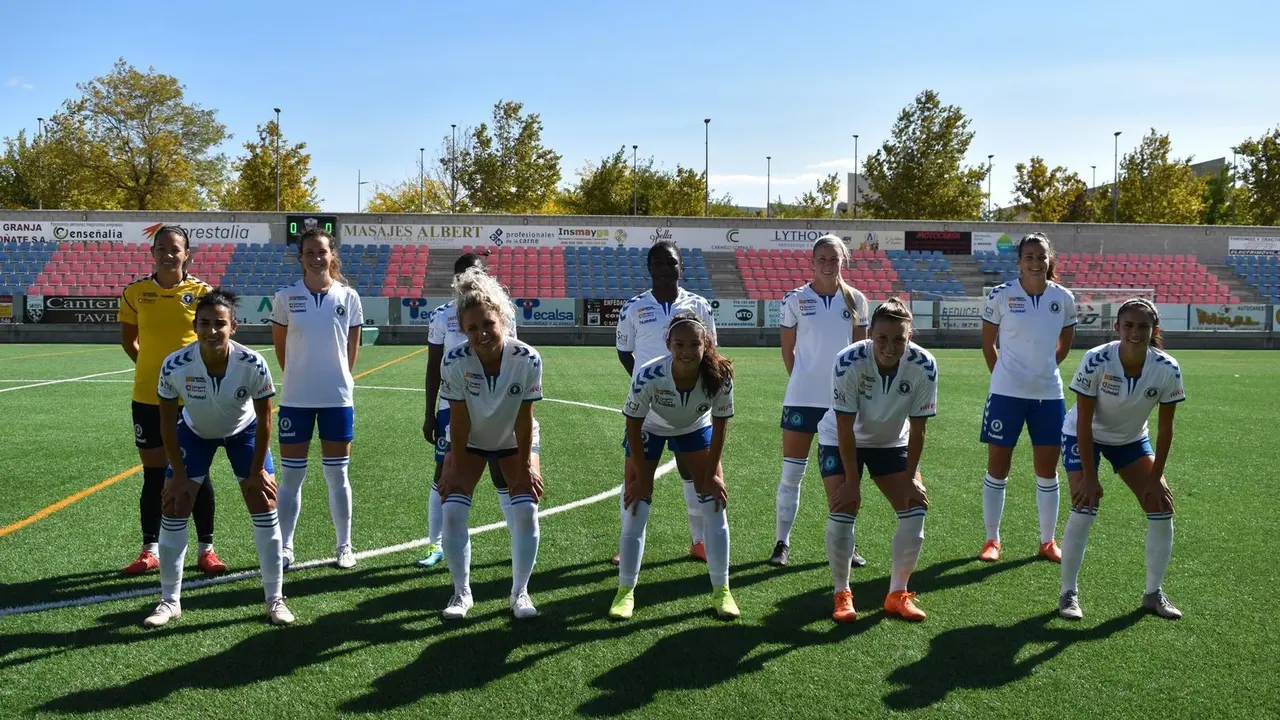 Once titular del Zaragoza CFF en el partido de pretemporada ante el Atl&eacute;tico de Madrid B. Foto: Zaragoza CFF