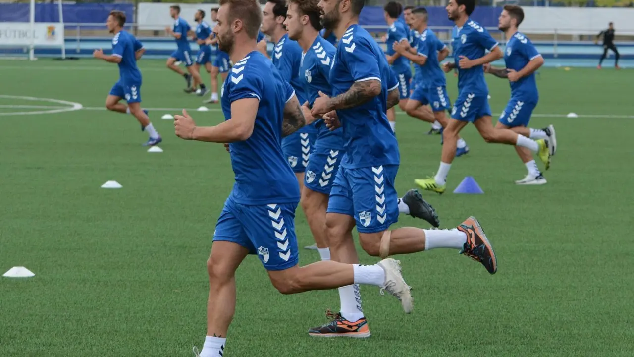 Aplazado el debut del Ebro en Liga. Foto: @CD_Ebro