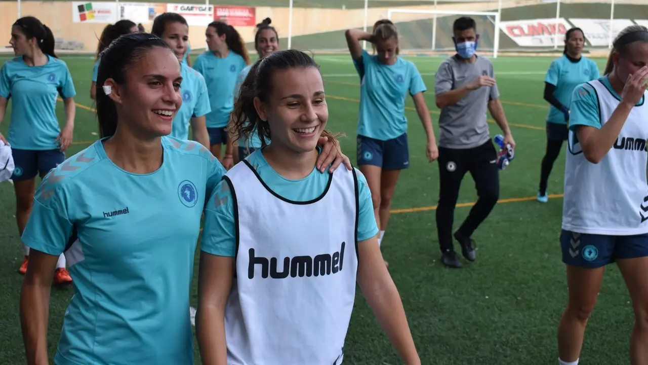 El Zaragoza CFF en un entrenamiento. Foto: @ZaragozaCFF
