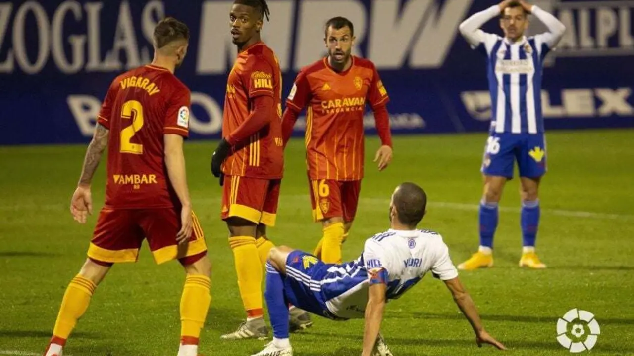 Carlos Vigaray en el partido frente a la Ponferradina