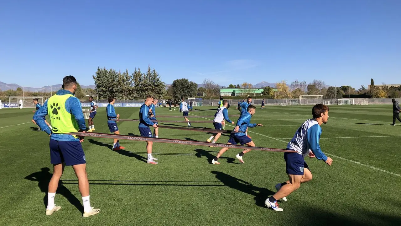 Entrenamiento del equipo tras el empate en El Sadar. | Foto: SD Huesca
